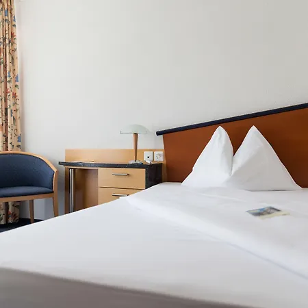 ホテル Turmhotel Victoria 4*