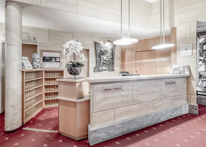 Hotel Turmhotel Victoria 4*