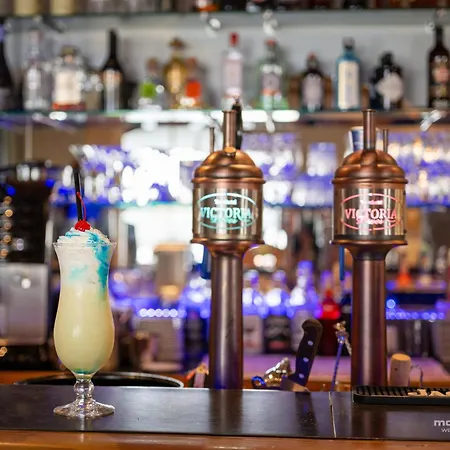 Ξενοδοχείο Turmhotel Victoria 4*