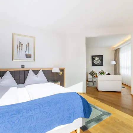 Hotell Turmhotel Victoria 4*