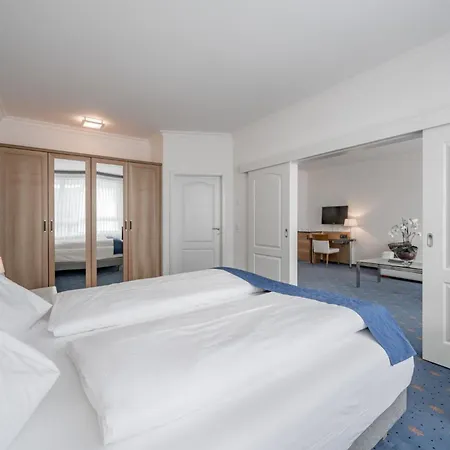 Turmhotel Victoria Hotell