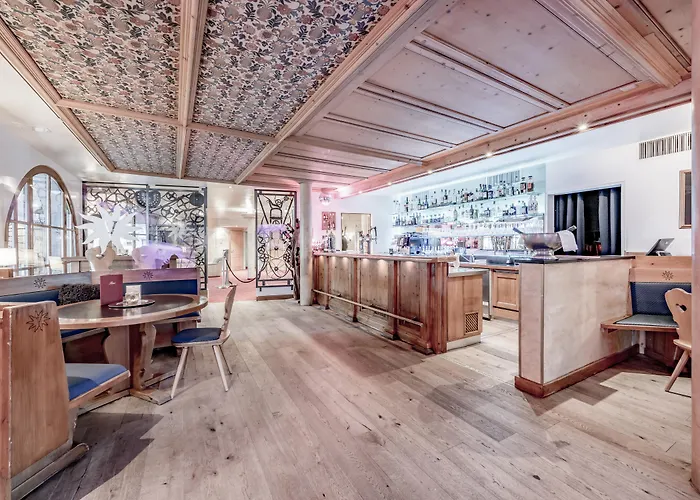 Turmhotel Victoria Hotel 4*