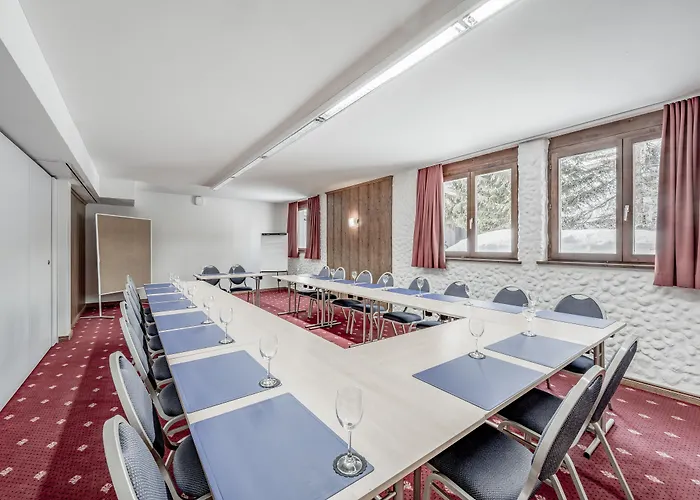 Turmhotel Victoria מלון