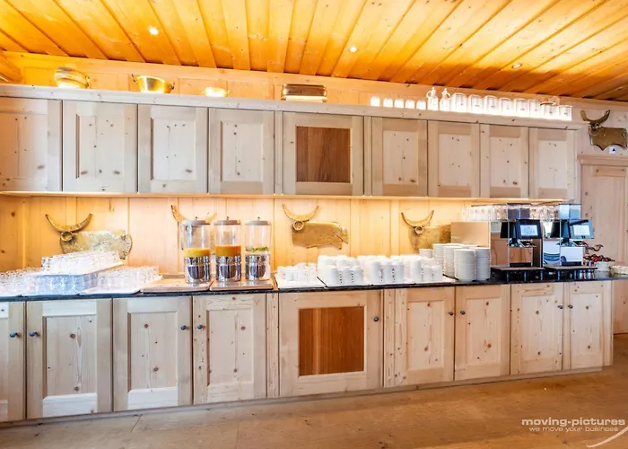 Turmhotel Victoria מלון