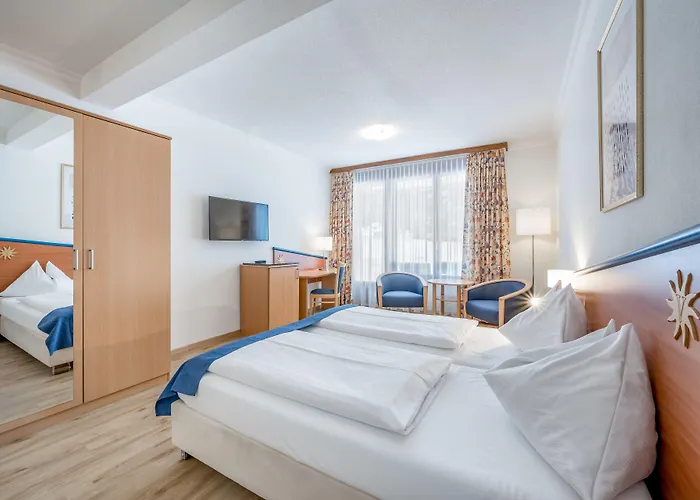 מלון Turmhotel Victoria 4*